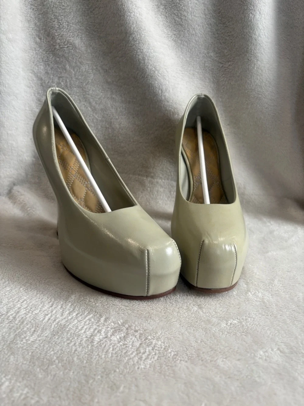 Burberry Women's Sage Green Platform Pumps - Picture 3 of 14